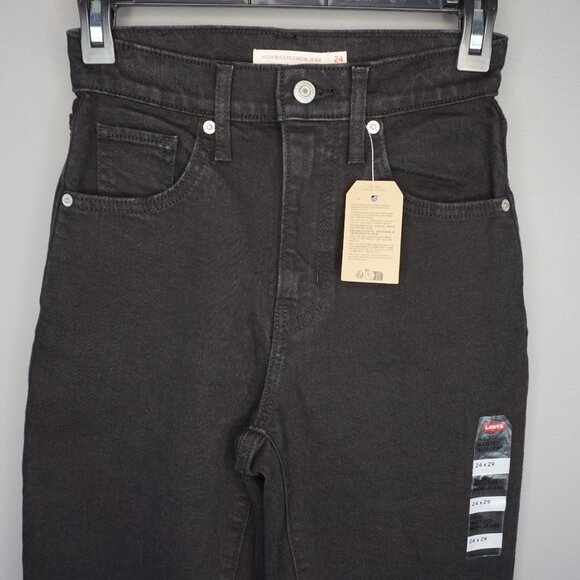 Levi's High-Waisted Tapered Mom Jeans in Flash Black size 24x29 NWT - Picture 4 of 15